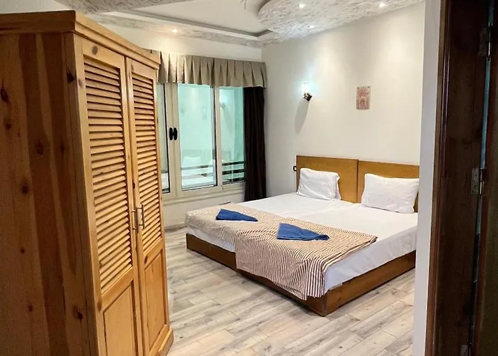 Eel Garden Paradise Apart Otel